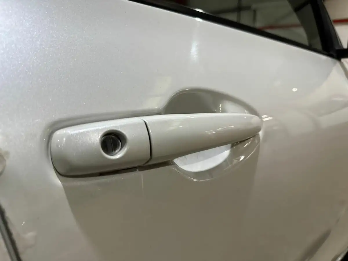 2018-suzuki-swift-10-boosterjet-sz-t-111ps-big-35