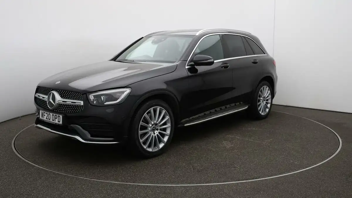 2020-mercedes-benz-glc-class-20d-glc300d-amg-line-premium-station-wagon-5d-big-69