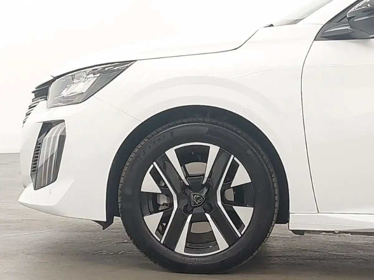 2024-peugeot-208-12-puretech-allure-big-11
