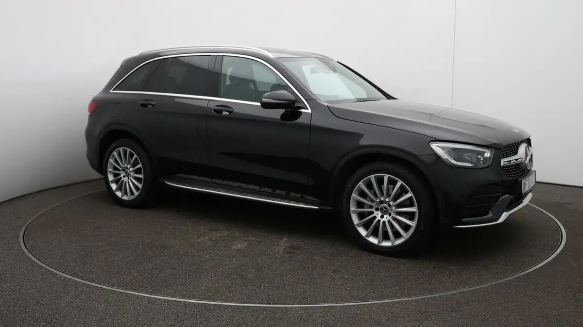 2020-mercedes-benz-glc-class-20d-glc300d-amg-line-premium-station-wagon-5d-big-45