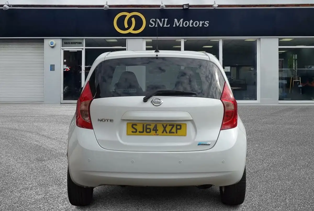 2014-nissan-note-12-acenta-premium-dig-s-98ps-cvt-big-5