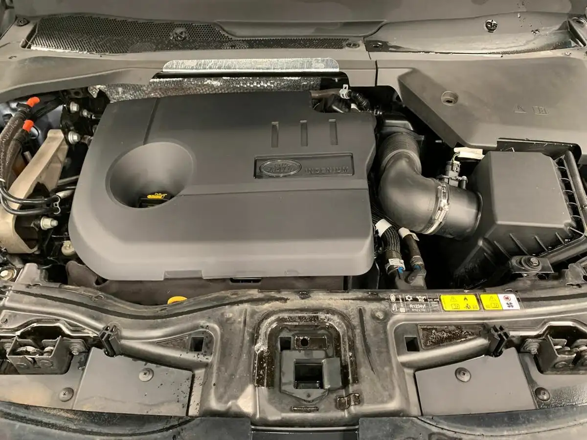2022-land-rover-discovery-sport-15-p300e-r-dynamic-se-big-40
