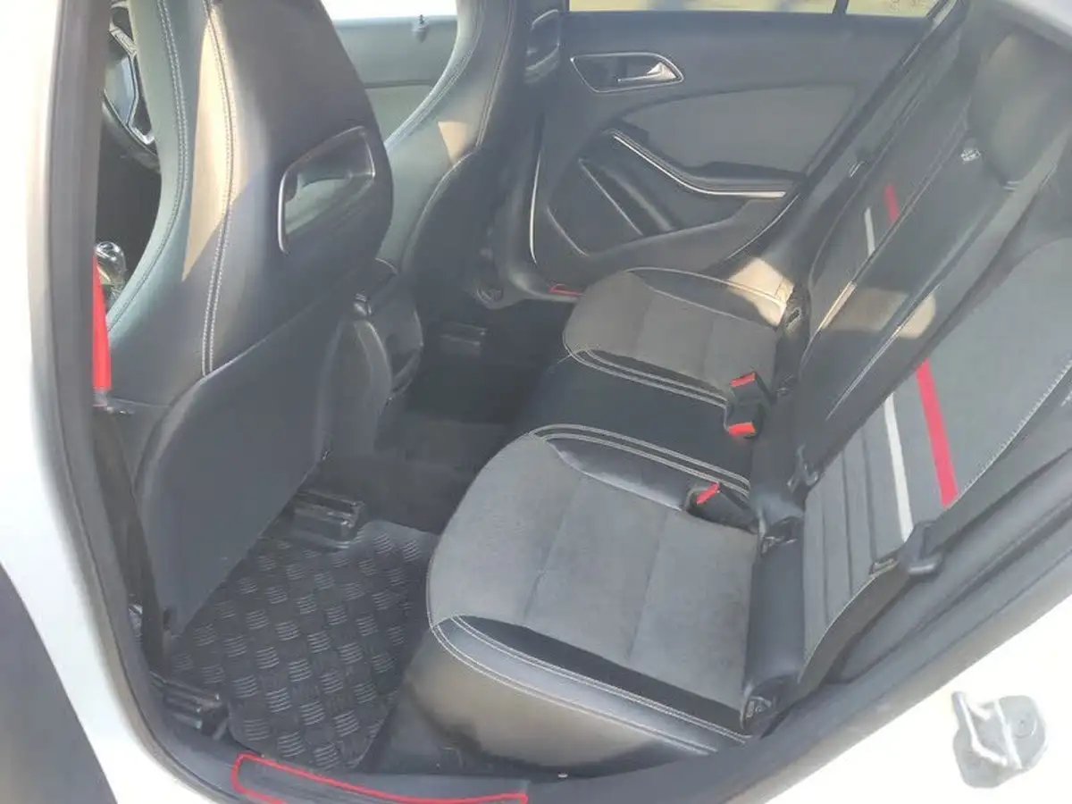 2013-mercedes-benz-a-class-15-cdi-a180-se-109ps-blue-f-big-33
