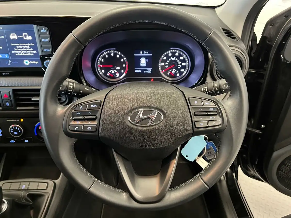 2021-hyundai-i10-10-se-connect-big-18