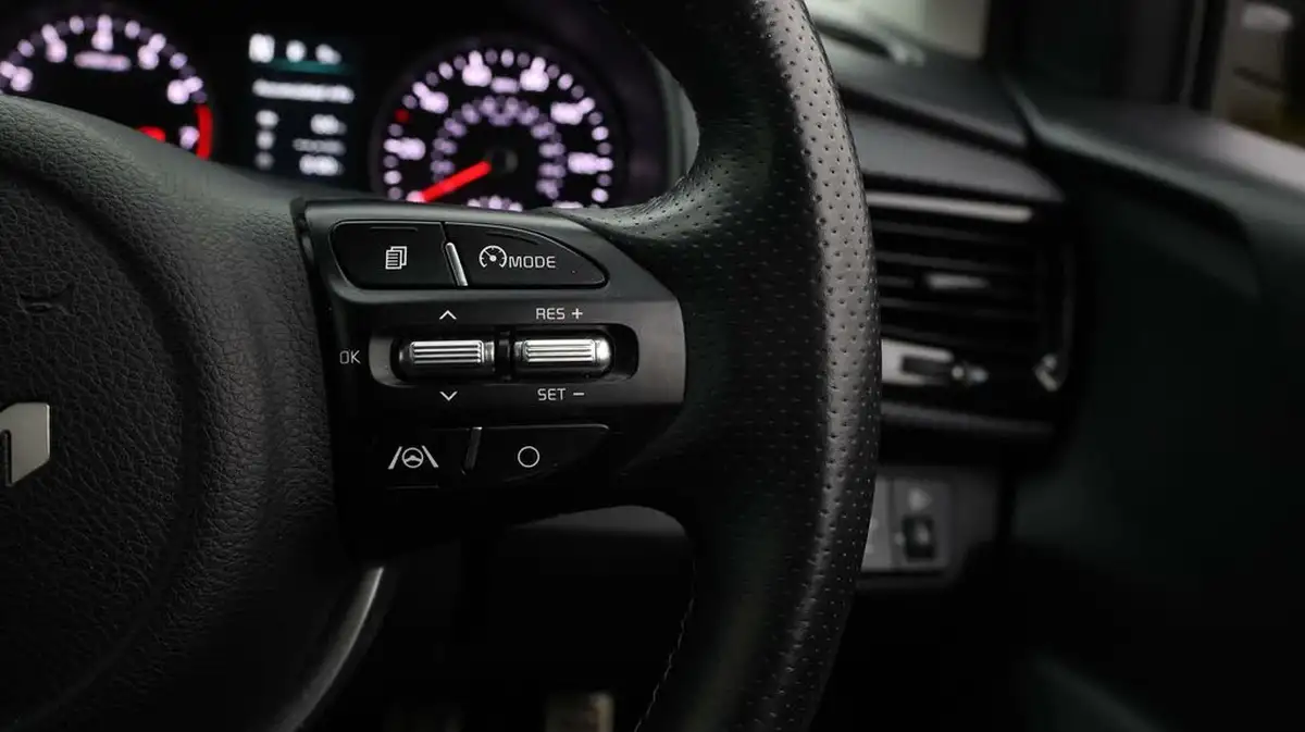 2022-kia-stonic-10-t-gdi-gt-line-s-big-21