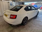 2019-skoda-octavia-20-tsi-vrs-hatchback-small-17