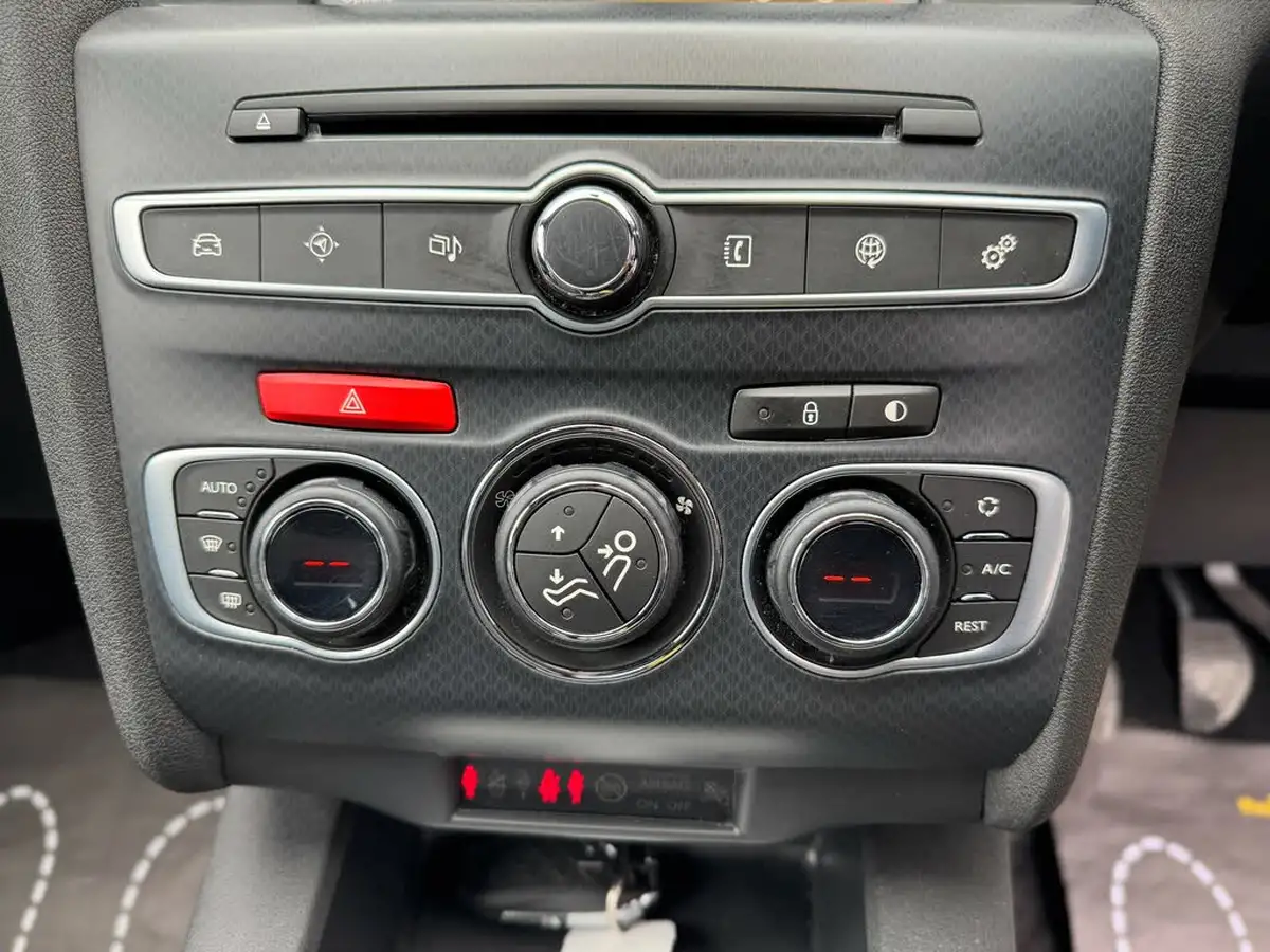 2016-ds-ds-4-16bluehdi-crossback-big-29