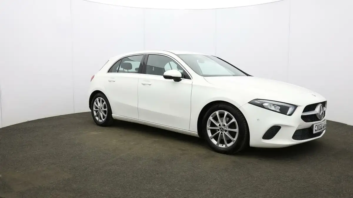 2018-mercedes-benz-a-class-15d-a180d-sport-116ps-executivess-hatchback-5d-7g-dct-big-39