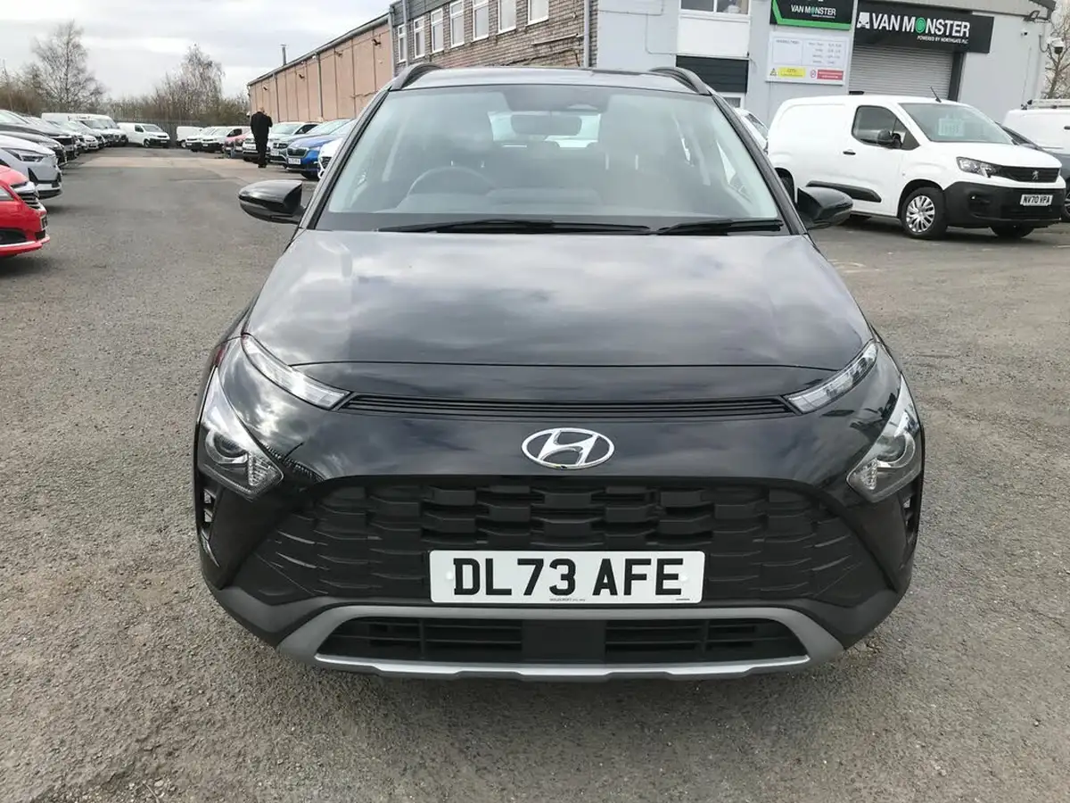 2023-hyundai-bayon-10-t-gdi-se-connect-dct-big-1