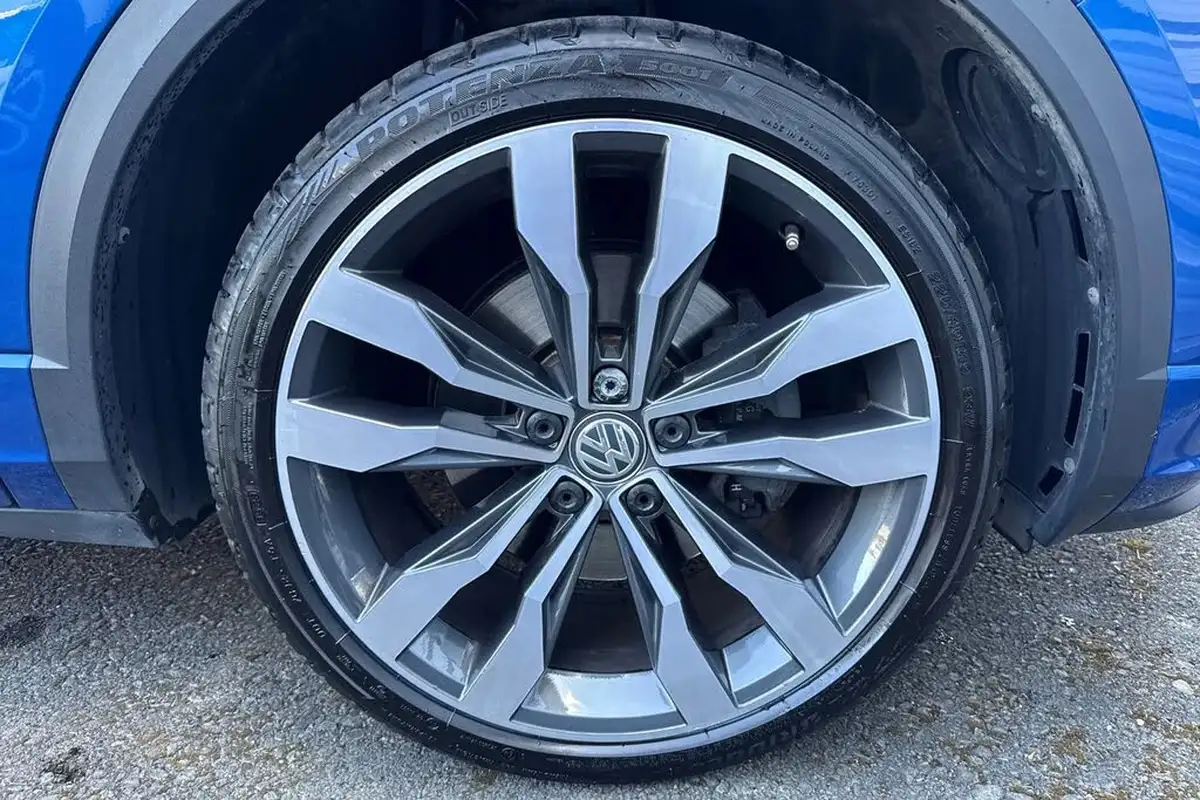 2019-volkswagen-t-roc-15-tsi-r-line-dsg-big-12