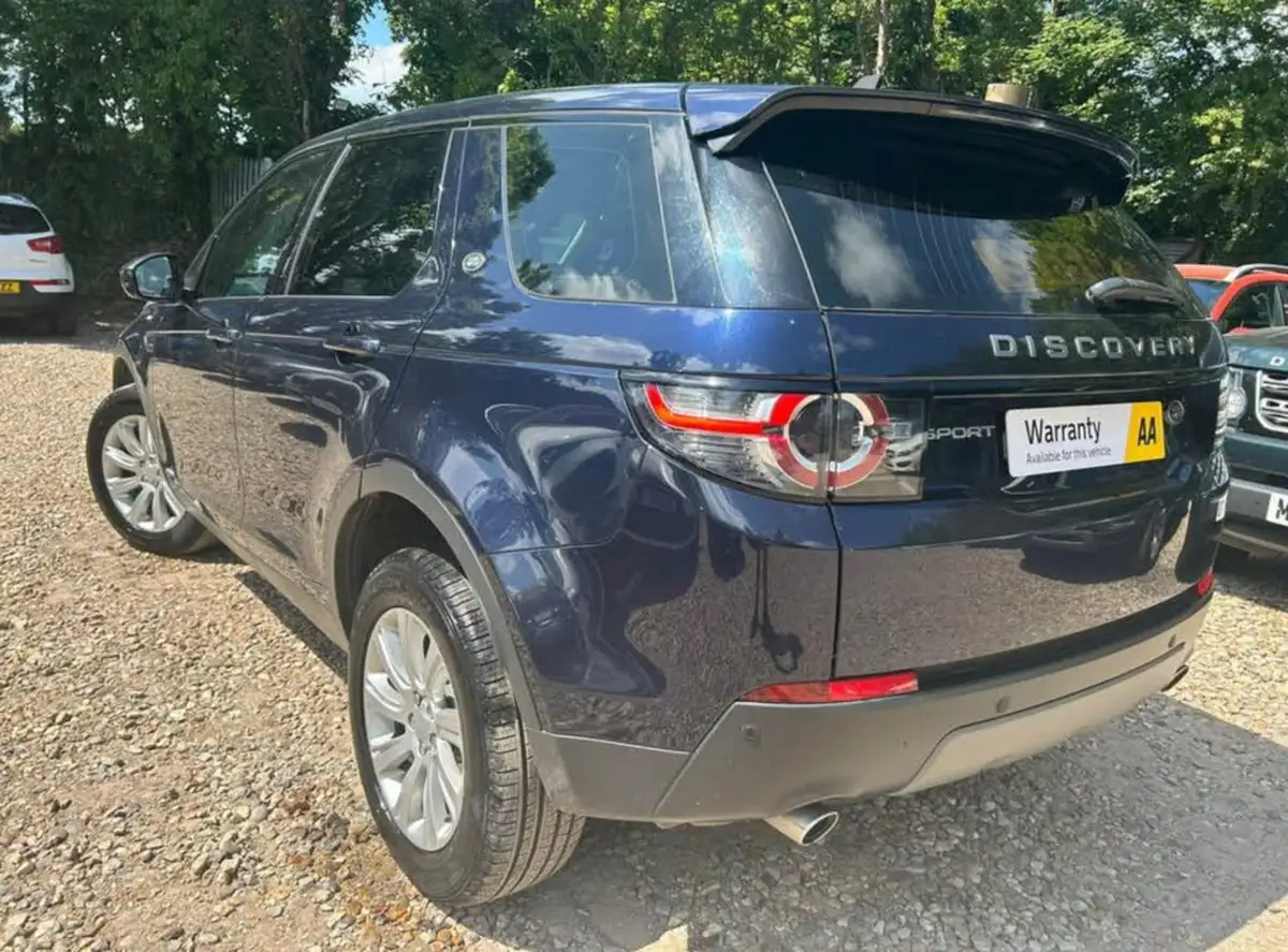 2015-land-rover-discovery-sport-20td4-se-tech-180ps-auto-big-2