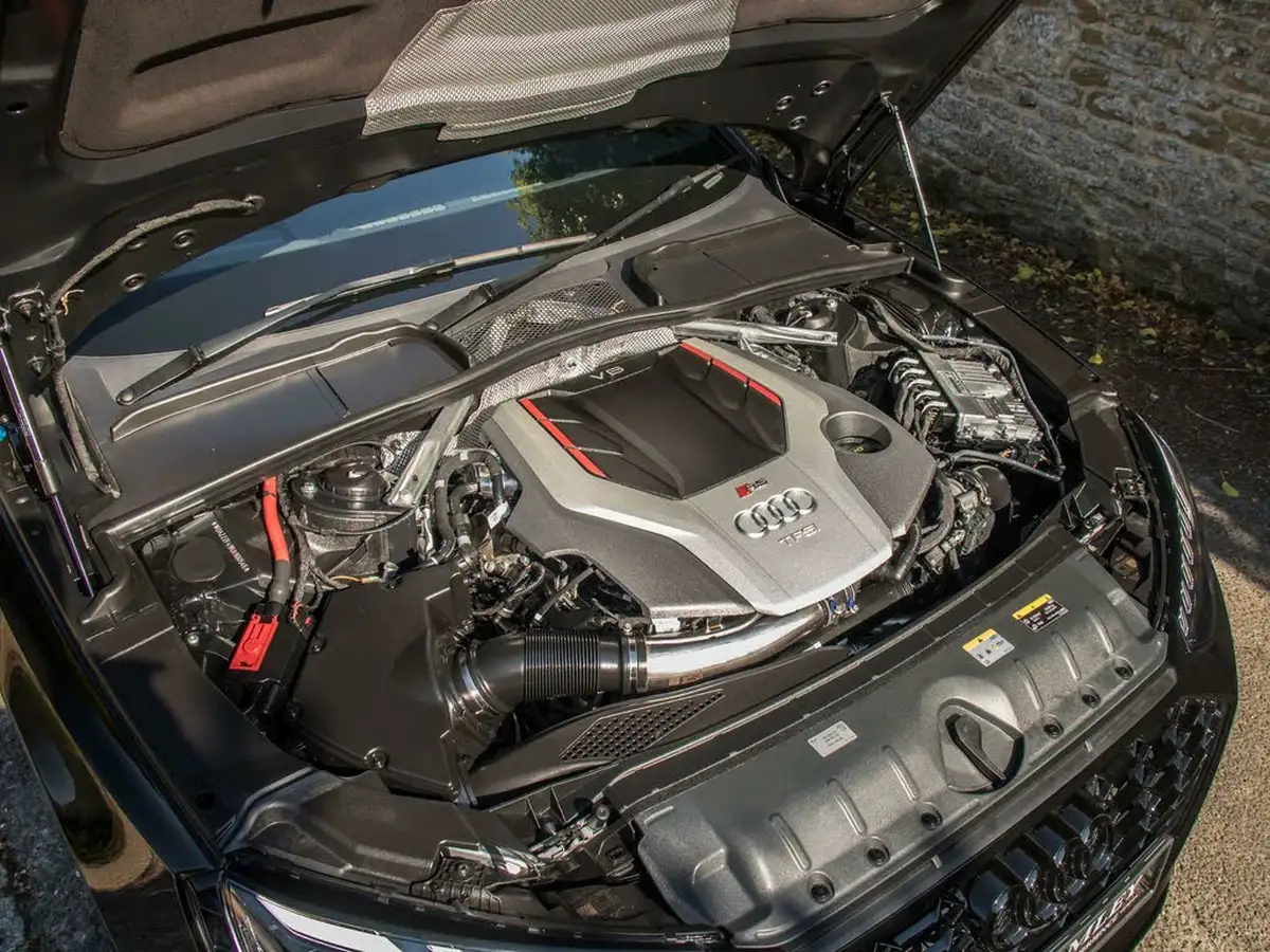 2024-audi-rs4-avant-29-tfsi-vorsprung-big-12