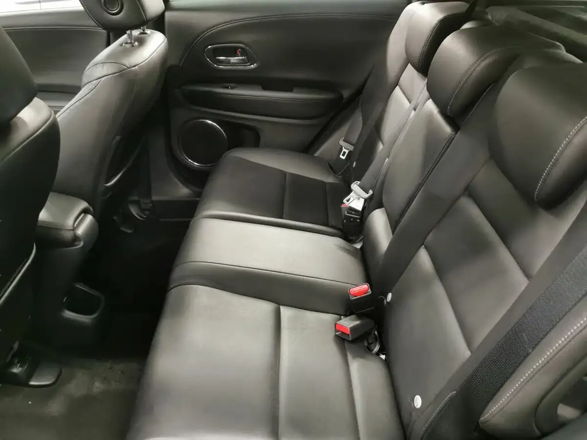 2018-honda-hr-v-16-i-dtec-ex-big-32