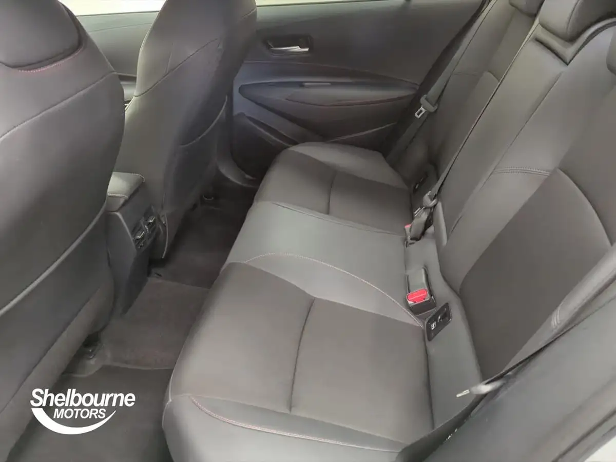 2024-toyota-corolla-18-vvt-i-gr-sport-touring-sports-big-7