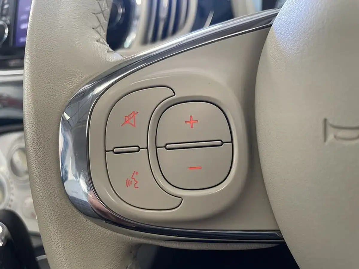 2016-fiat-500-12-lounge-dualogic-big-18