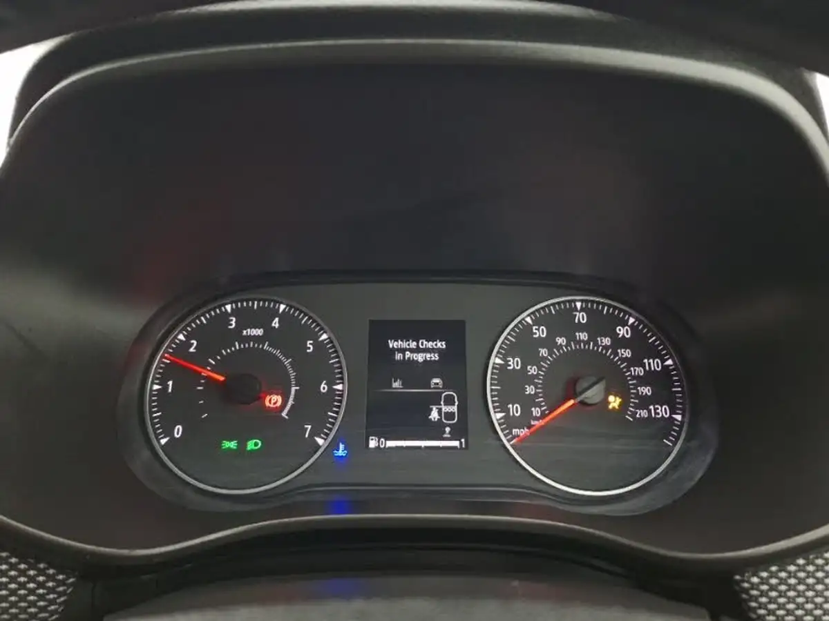 2023-dacia-sandero-10-tce-expression-90bhp-big-9