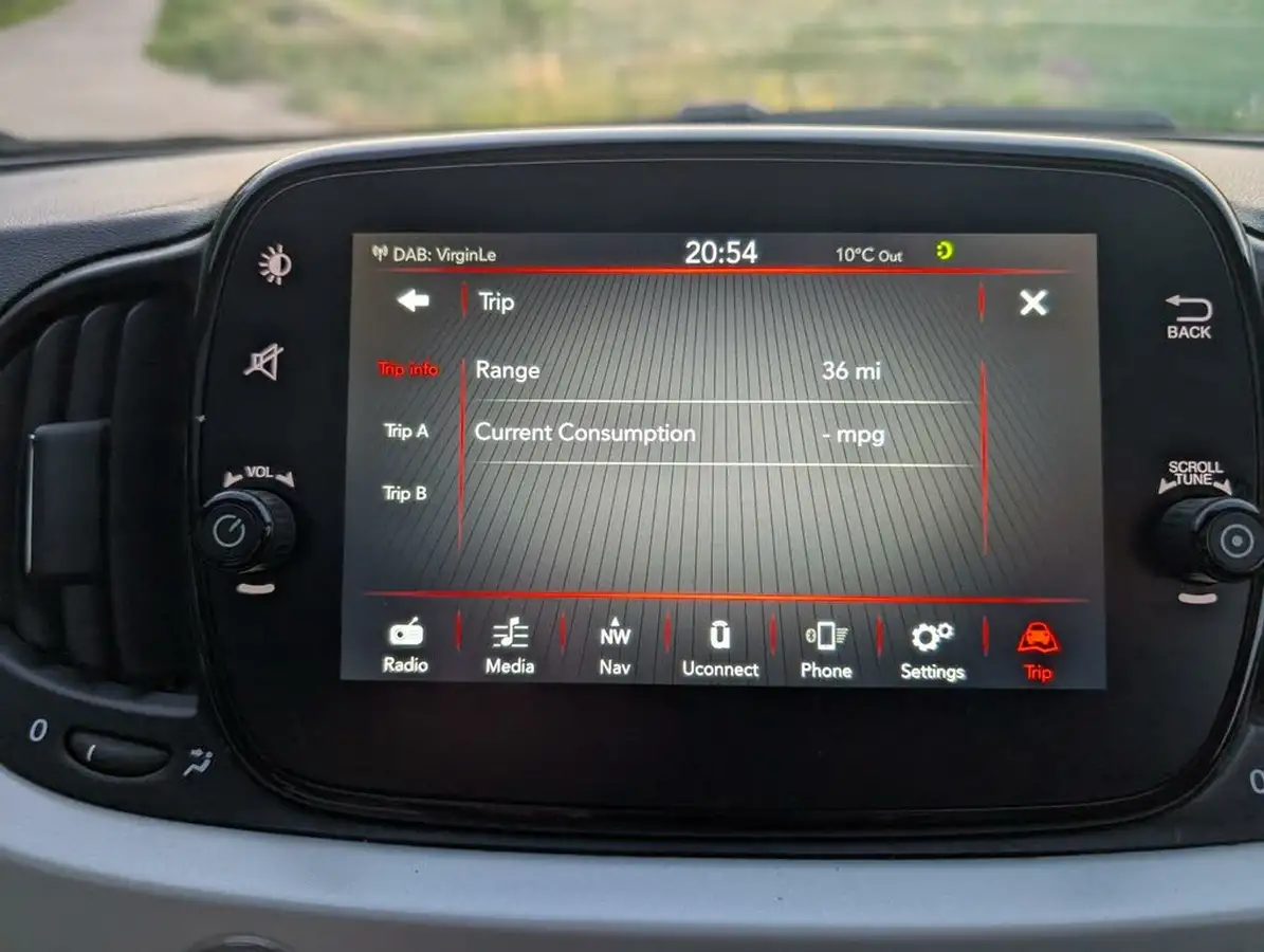 2019-fiat-500-12-star-big-9