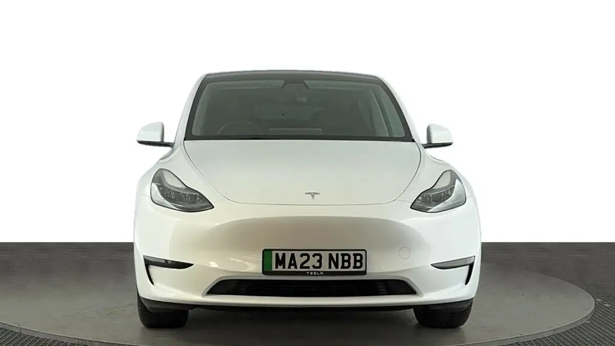 2023-tesla-model-y-e-rwd-big-7