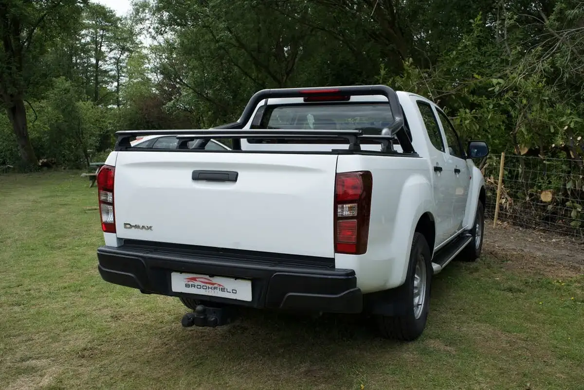 2018-isuzu-d-max-19td-utility-4x4-double-pickup-big-22