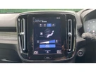 2022-volvo-xc40-15-t4-r-design-small-28