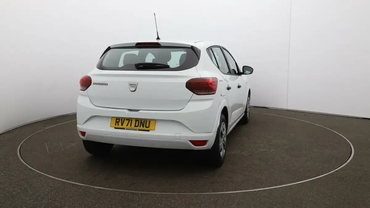 2022-dacia-sandero-10-sce-essential-big-53