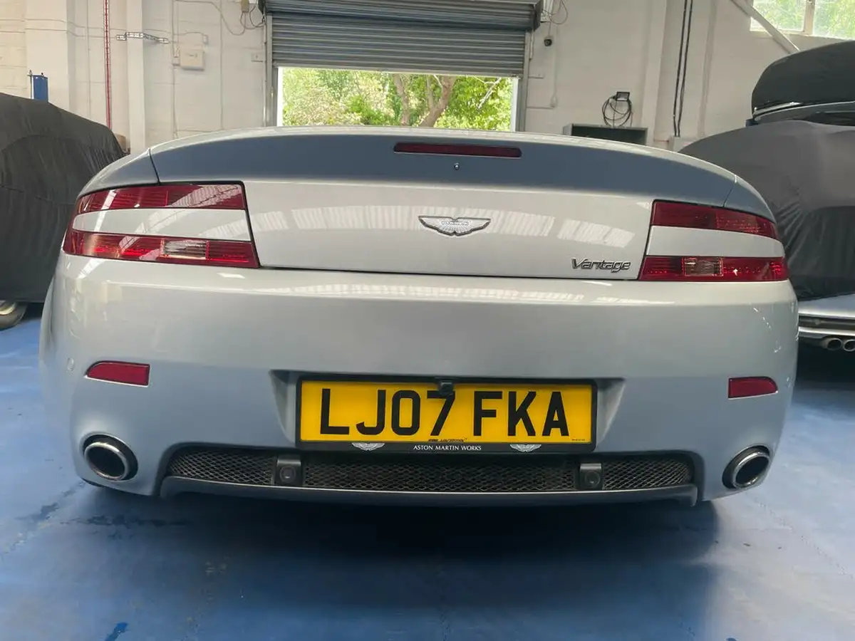 2007-aston-martin-vantage-43-convertible-sportshift-big-32