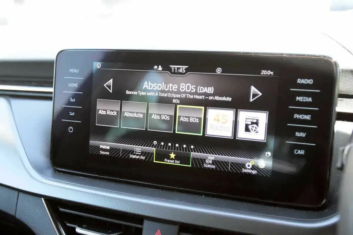 2023-skoda-scala-10-tsi-se-l-110ps-big-12