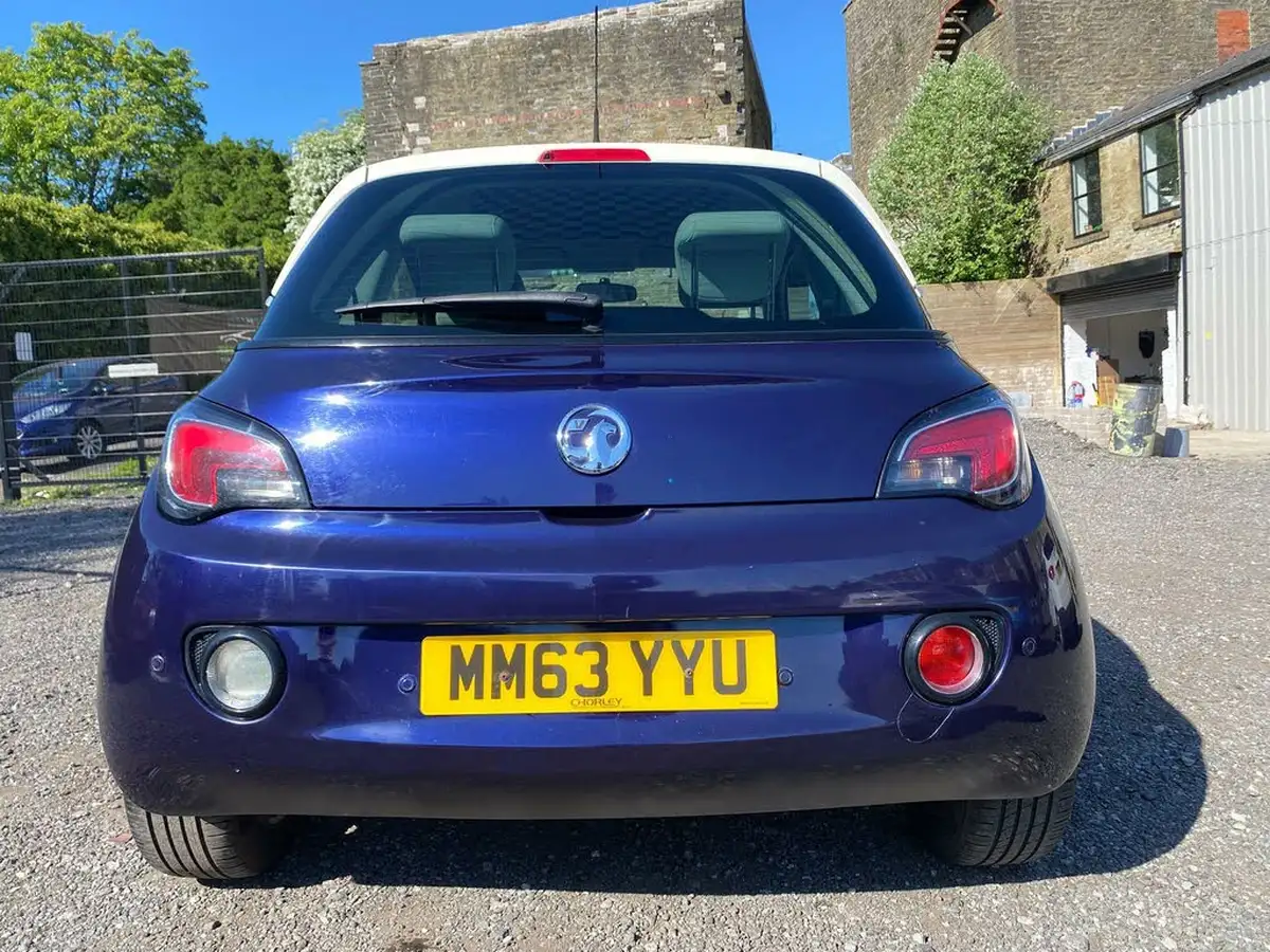 2014-vauxhall-adam-12-jam-big-7