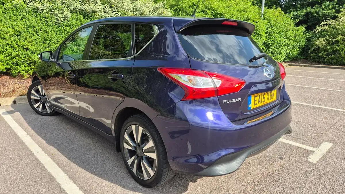 2015-nissan-pulsar-12-tekna-xtronic-big-3