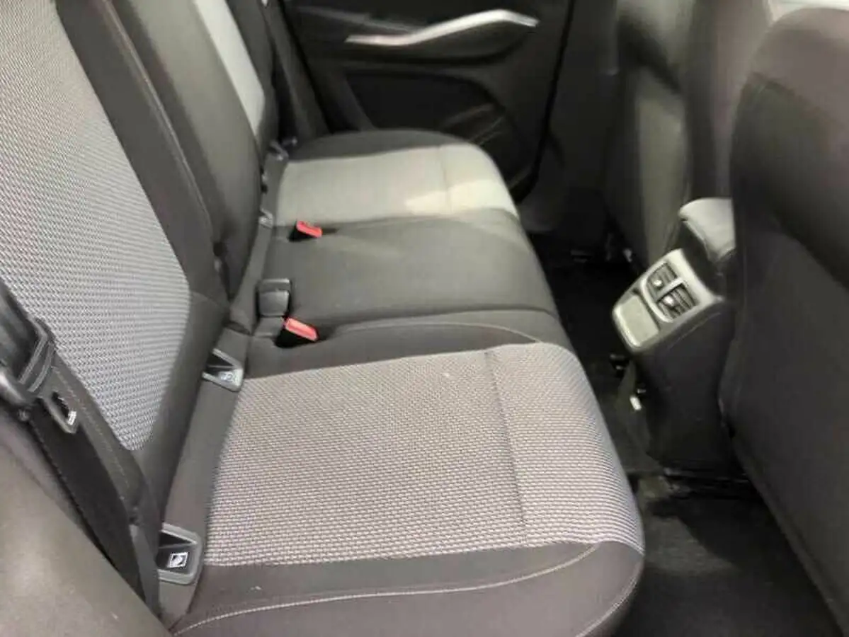 2020-vauxhall-grandland-x-12-se-big-5