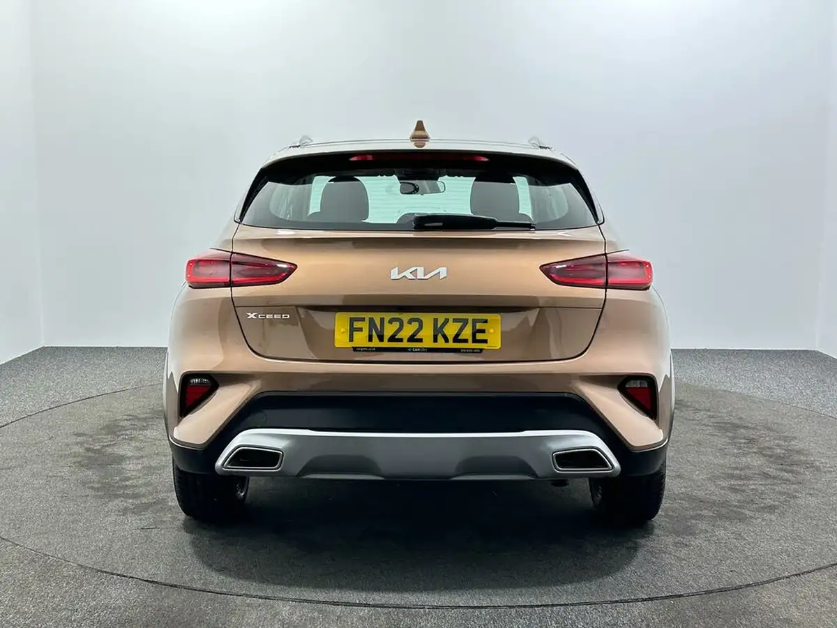 2022-kia-xceed-10-t-gdi-2-big-6