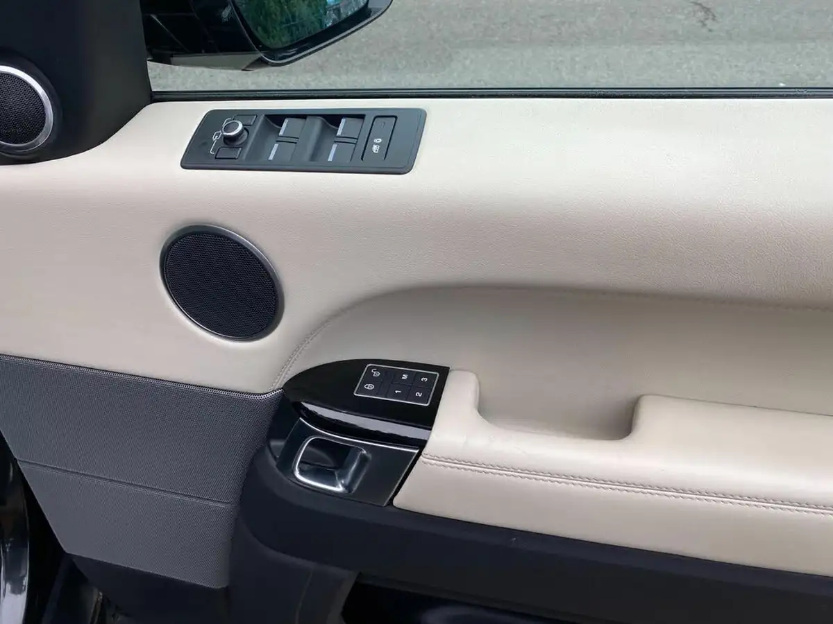 2015-land-rover-range-rover-sport-30-sd-v6-hse-dynamic-306bhp-4wd-big-28