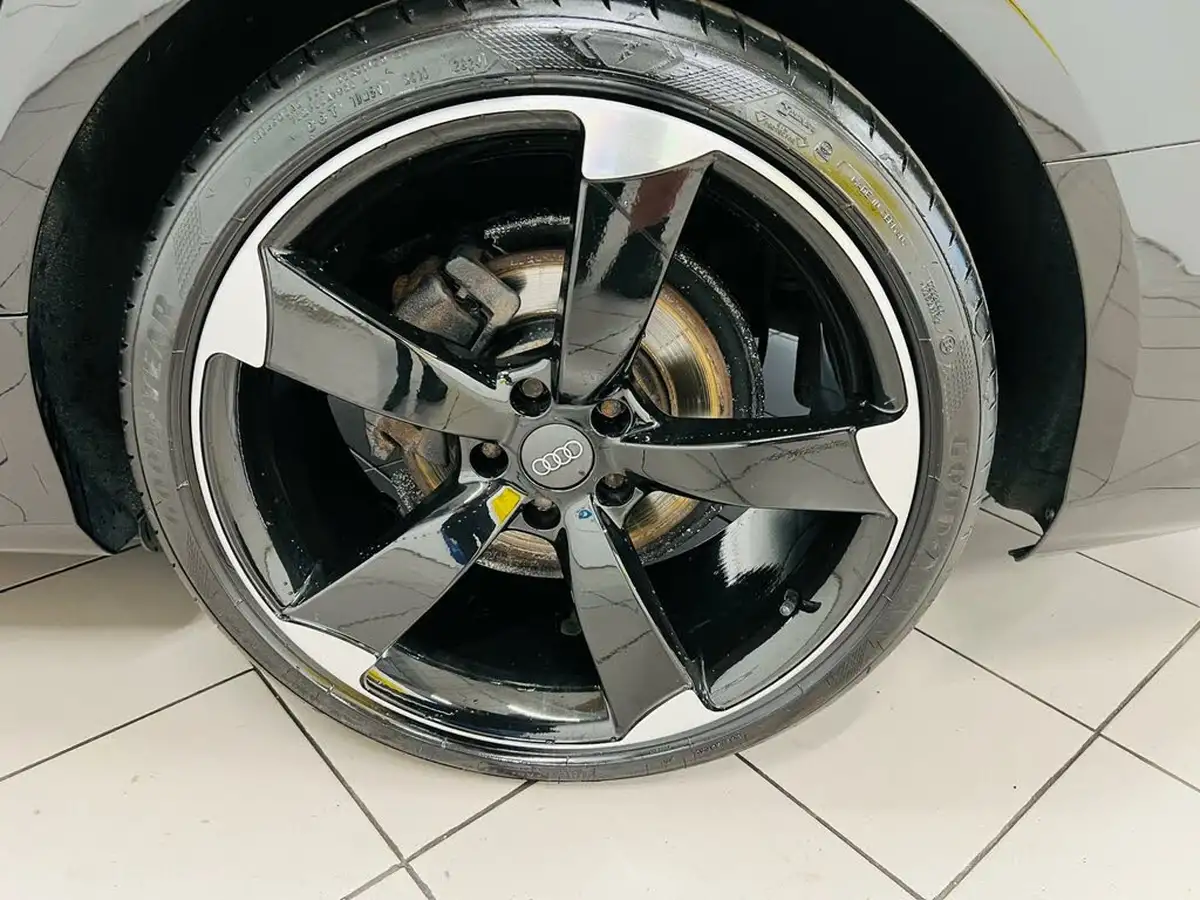 2012-audi-a6-avant-20td-s-line-multitronic-big-26