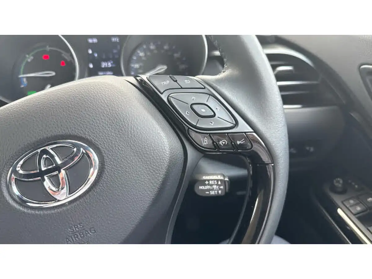 2023-toyota-c-hr-20-vvt-i-design-big-32