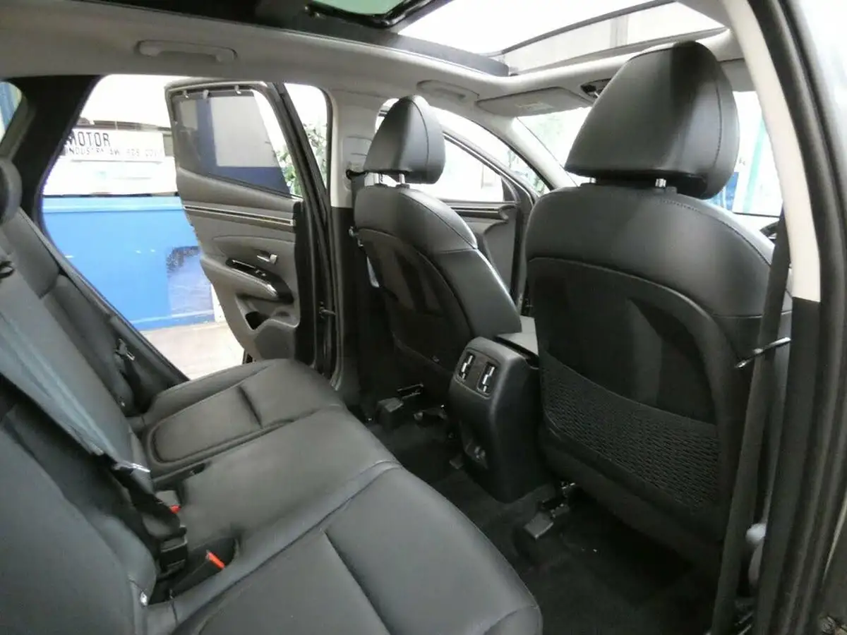 2023-hyundai-tucson-16-t-gdi-ultimate-150ps-big-33