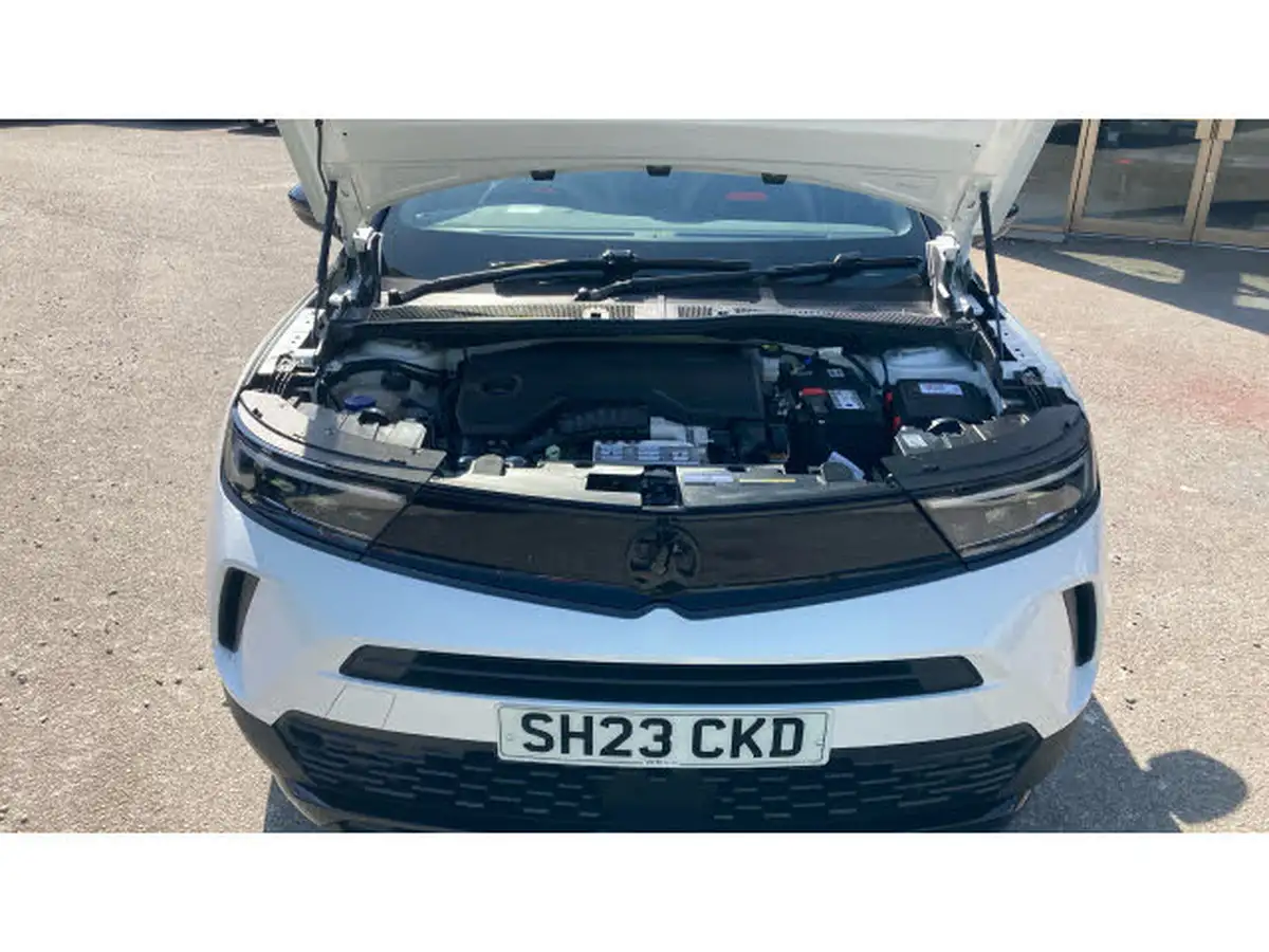 2023-vauxhall-mokka-12-gs-136ps-big-7
