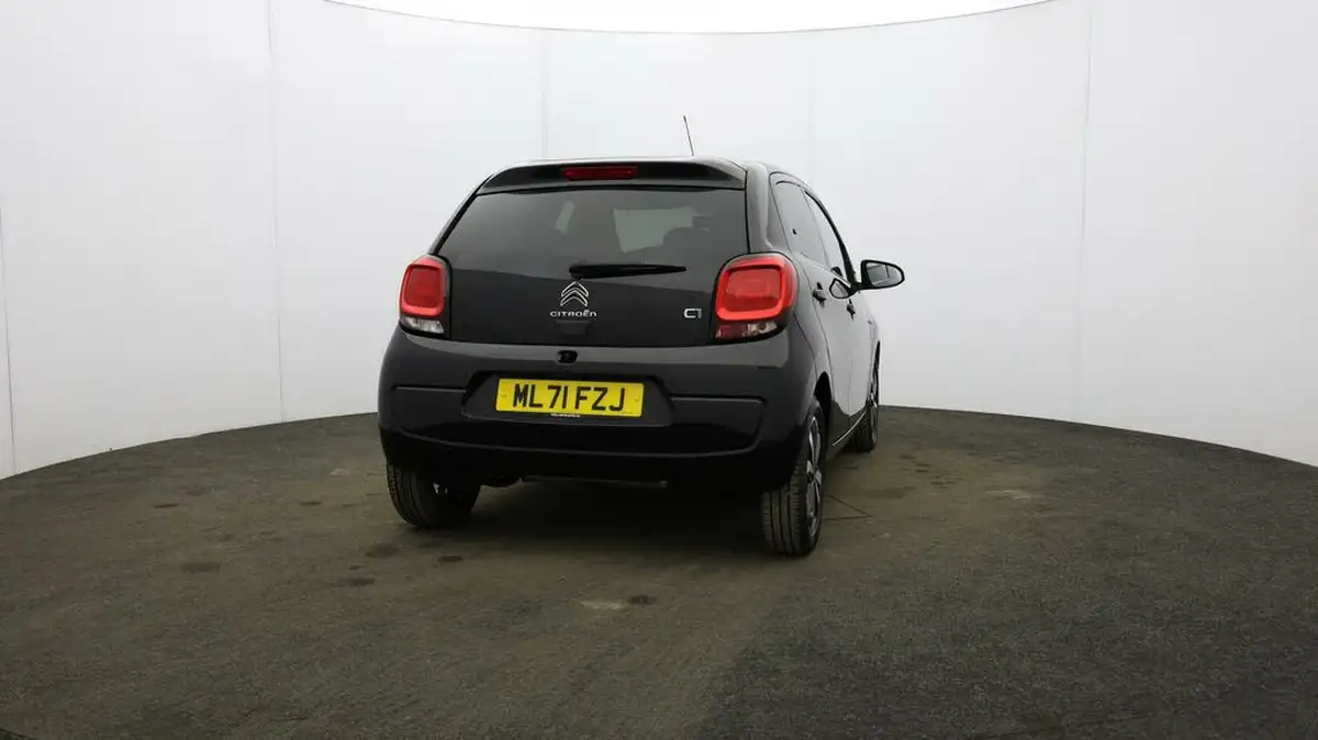 2021-citroen-c1-10-vti-shine-5d-big-59