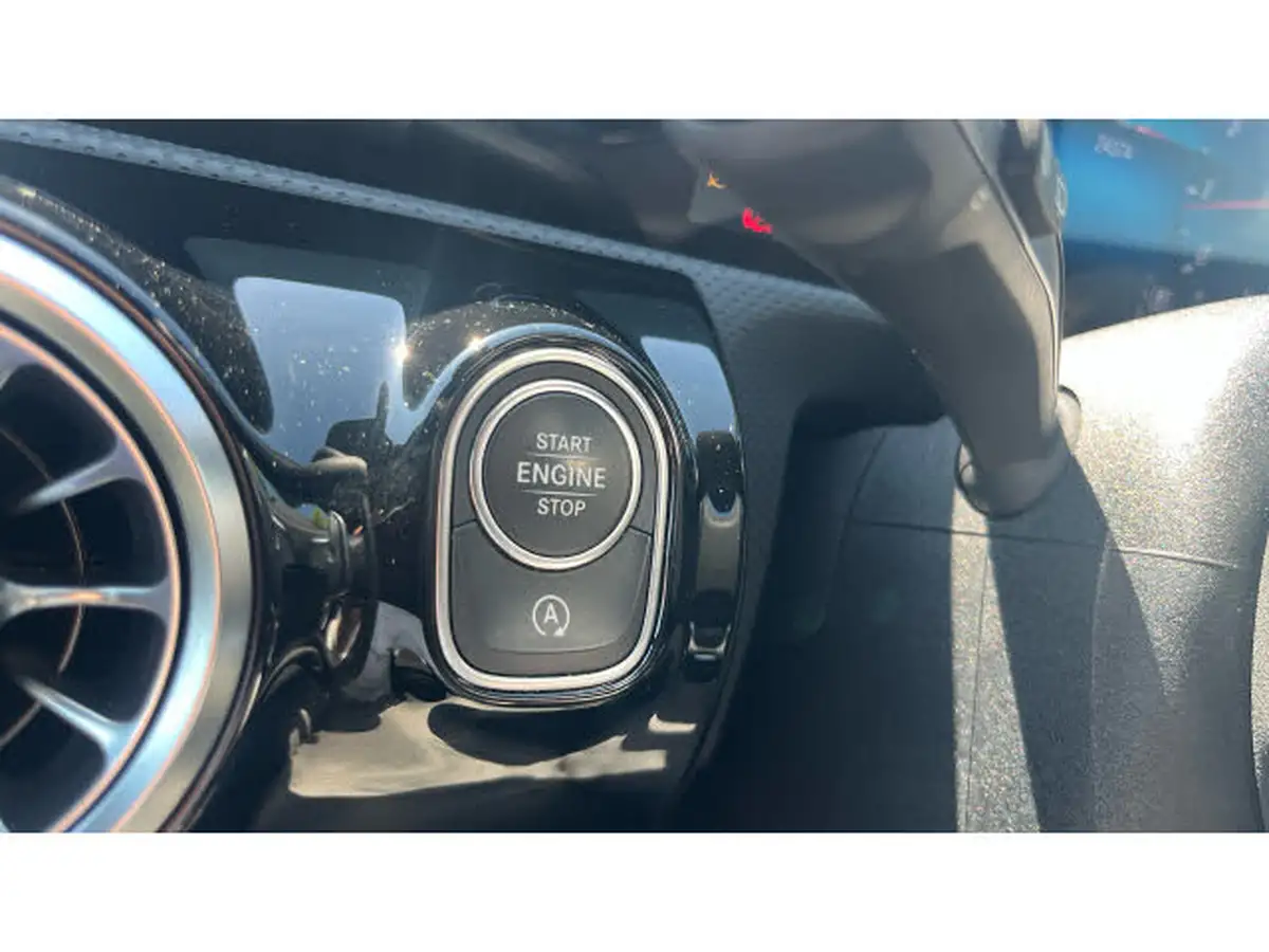 2022-mercedes-benz-a-class-13-a200-amg-line-premium-plus-edition-hatchback-5d-7g-dct-big-22