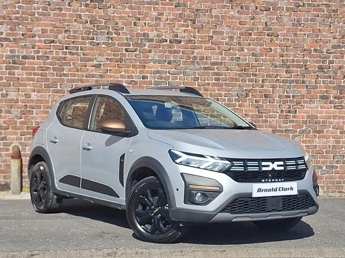 2024-dacia-sandero-stepway-10-tce-extreme-90bhp-big-0