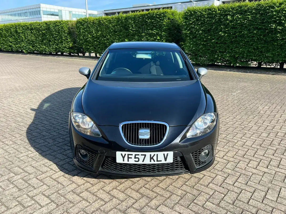 2007-seat-leon-20-fr-t-fsi-dsg-big-3