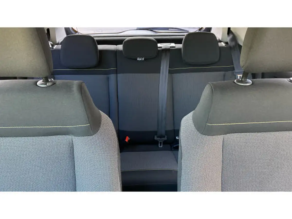 2018-citroen-c3-12-puretech-feel-82ps-big-14