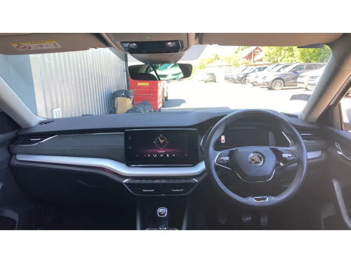 2020-skoda-octavia-20tdi-se-l-first-edition-115ps-hatchback-big-8