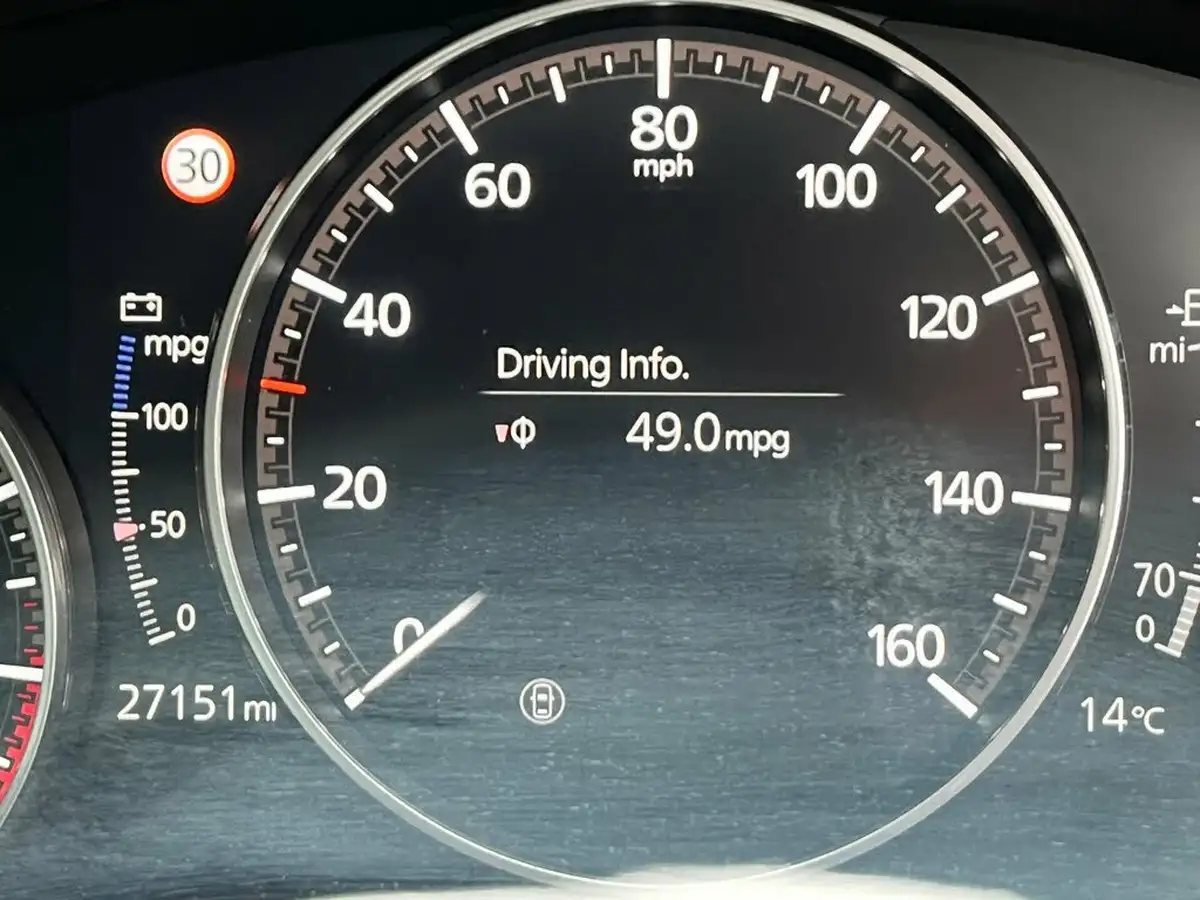 2022-mazda-mazda3-20-sport-lux-186ps-saloon-4d-big-26