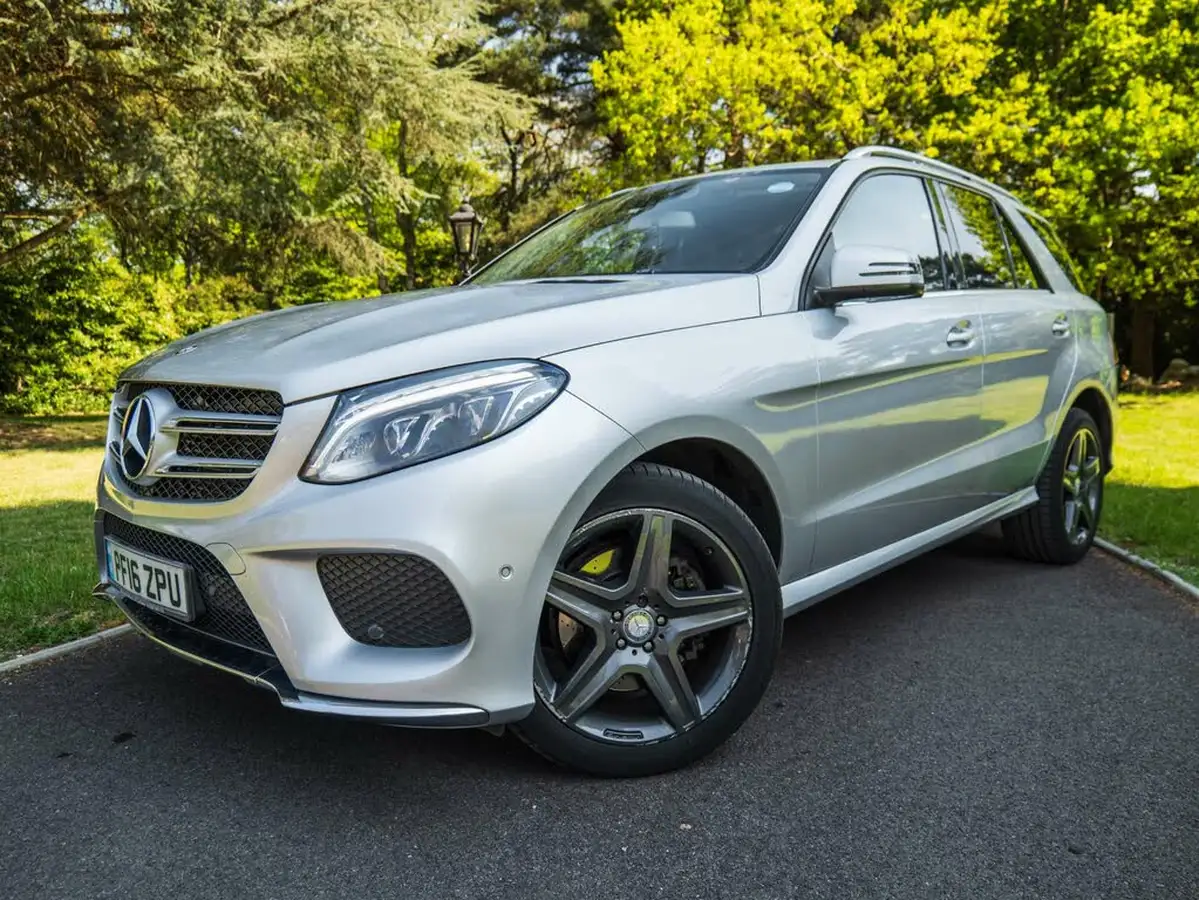 2016-mercedes-benz-gle-class-21d-gle250d-amg-line-big-23