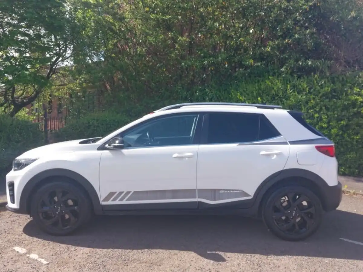 2022-kia-stonic-10-t-gdi-gt-line-118bhp-48v-big-3