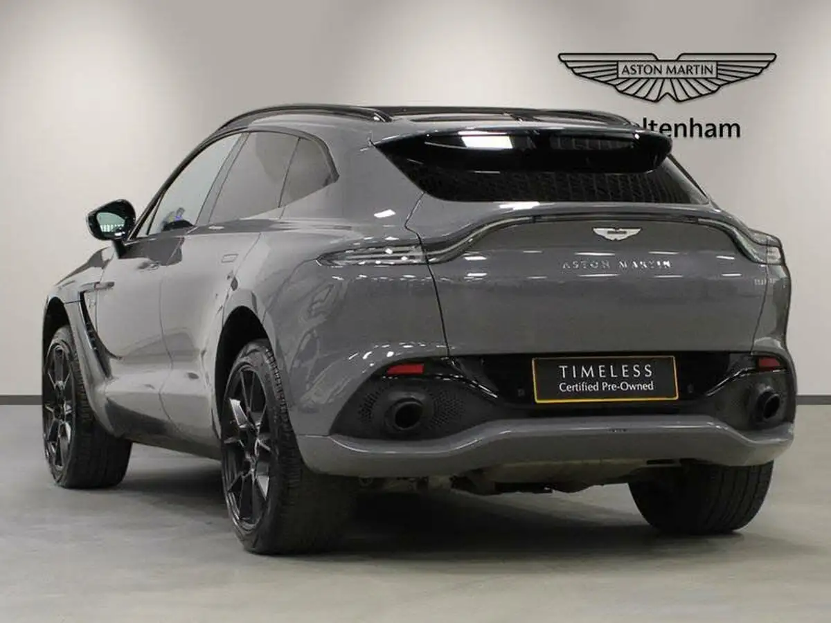 2020-aston-martin-dbx-40-v8-big-1