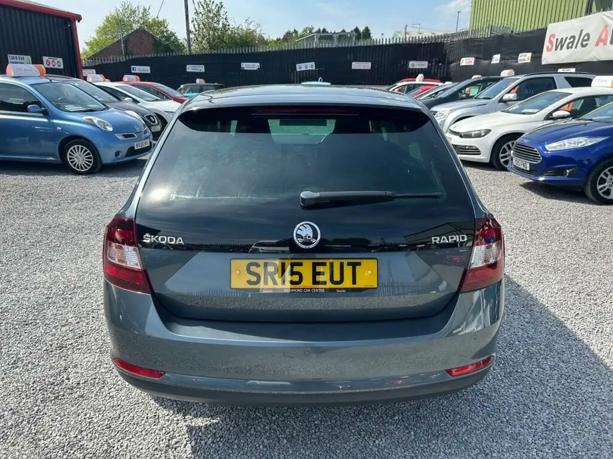 2015-skoda-rapid-spaceback-12-tsi-se-sport-big-3