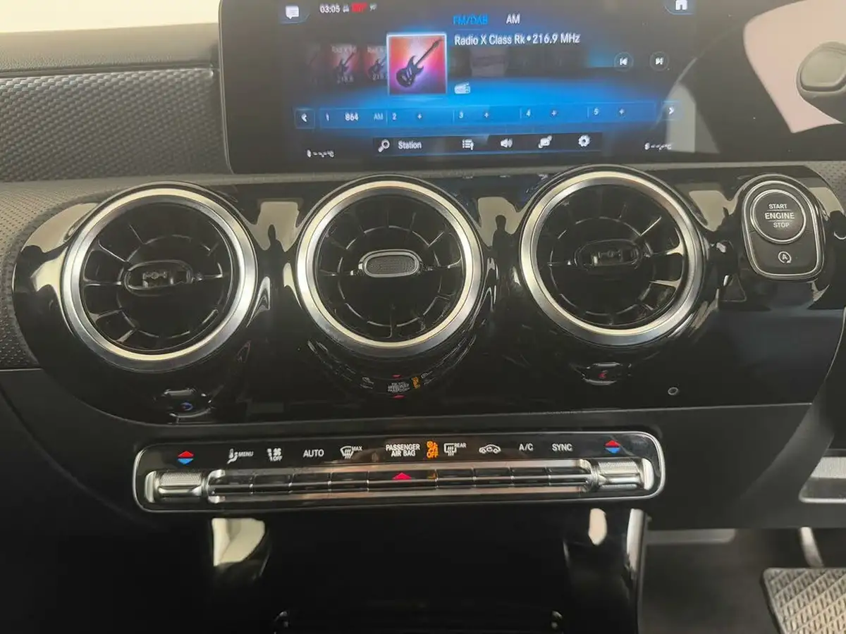 2022-mercedes-benz-a-class-13-a180-sport-executive-edition-saloon-4d-7g-dct-big-32