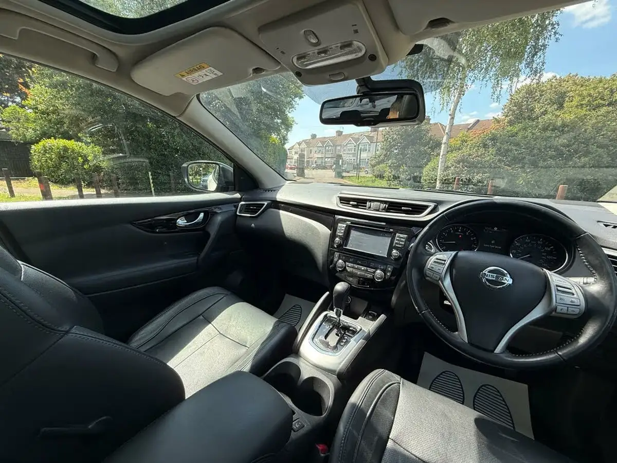 2017-nissan-qashqai-12-dig-t-tekna-xtronic-cvt-big-37