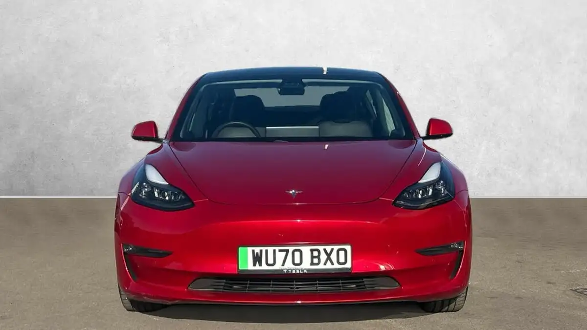 2020-tesla-model-3-e-long-range-big-6
